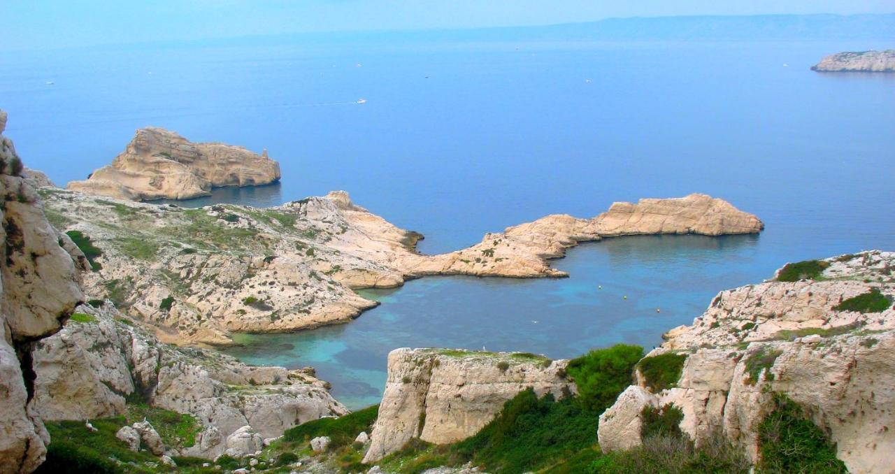 Les Pieds Dans L'Eau Sur L'Ile Du Frioul Apartment Marseille Bagian luar foto